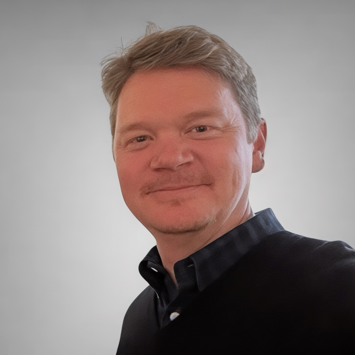 Lewis Kraft, Chief Executive Officer